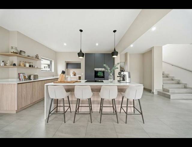 4 BEDROOM PROPERTY TO RENT IN BRYANSTON